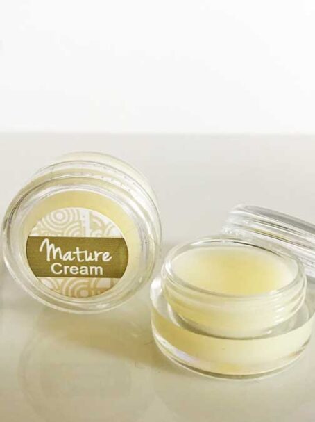 Mature skin cream by Green Beauty
